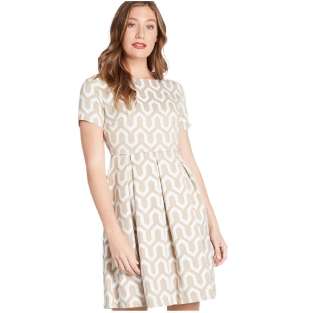 MODCLOTH dress Enliven tan and white geometric‎ short sleeve 18